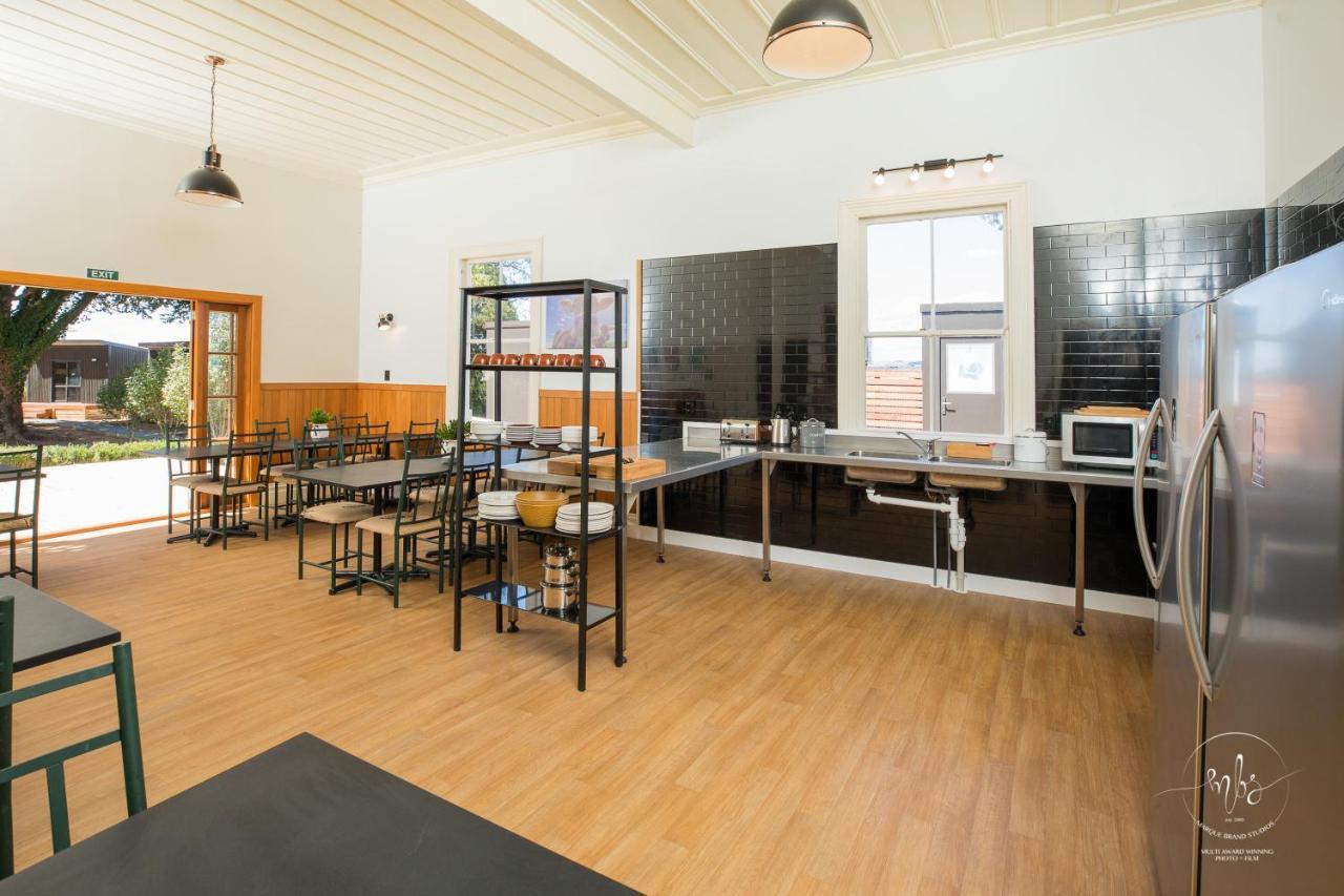 Waitomo Homestead Cabins وايتومو كيفز المظهر الخارجي الصورة